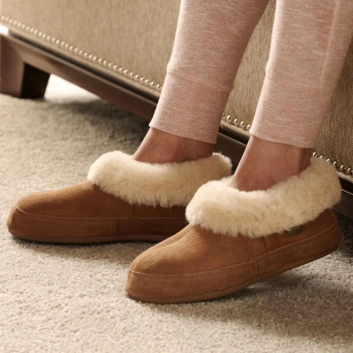Acorn Women's Ewe Collar Slippers
