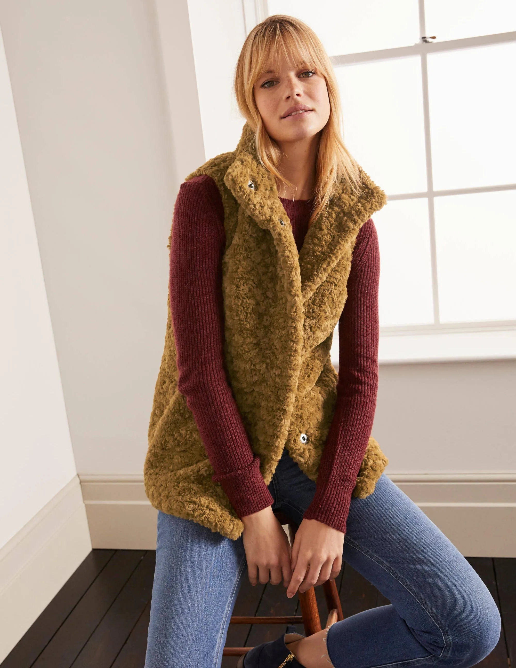 Haddon Faux Fur Gilet-Camel