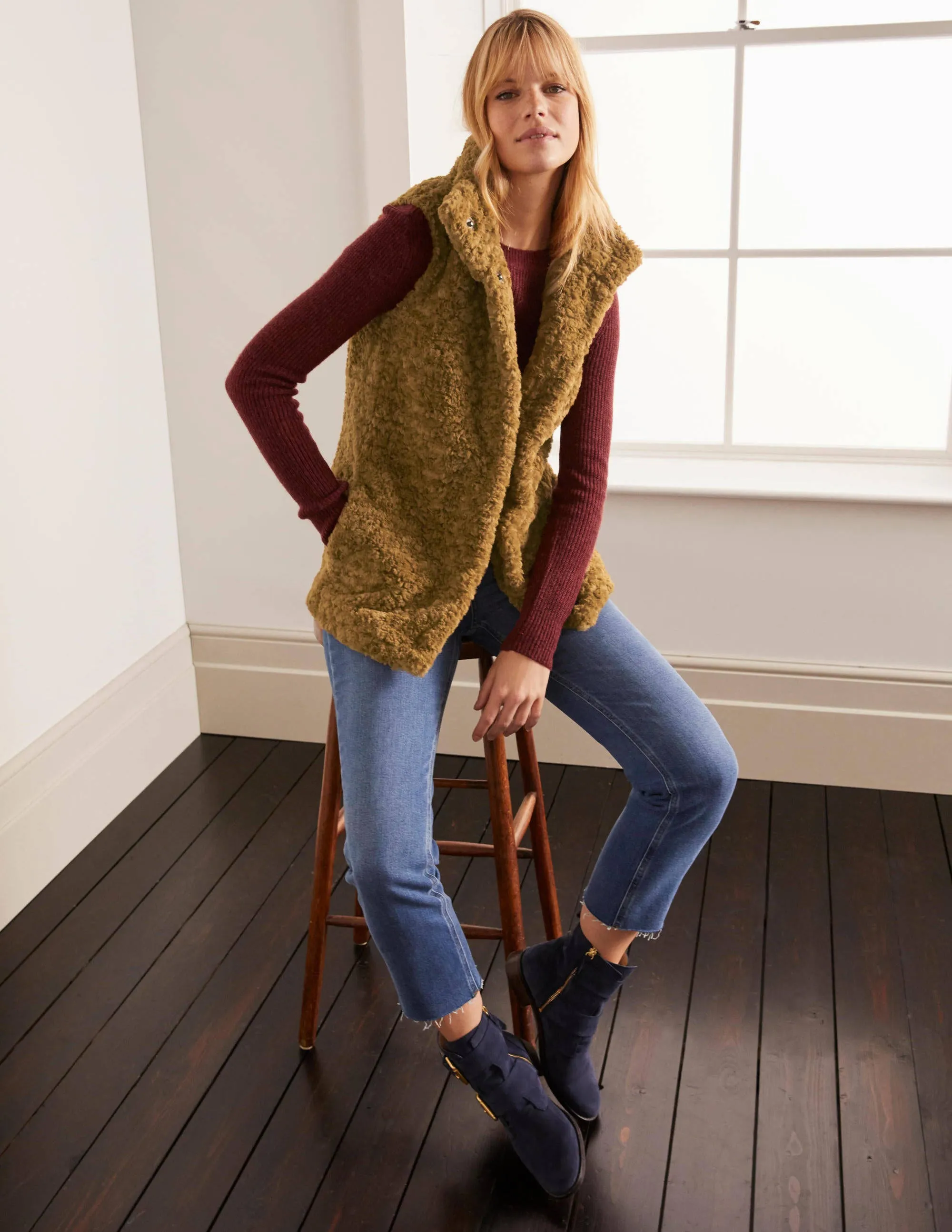Haddon Faux Fur Gilet-Camel
