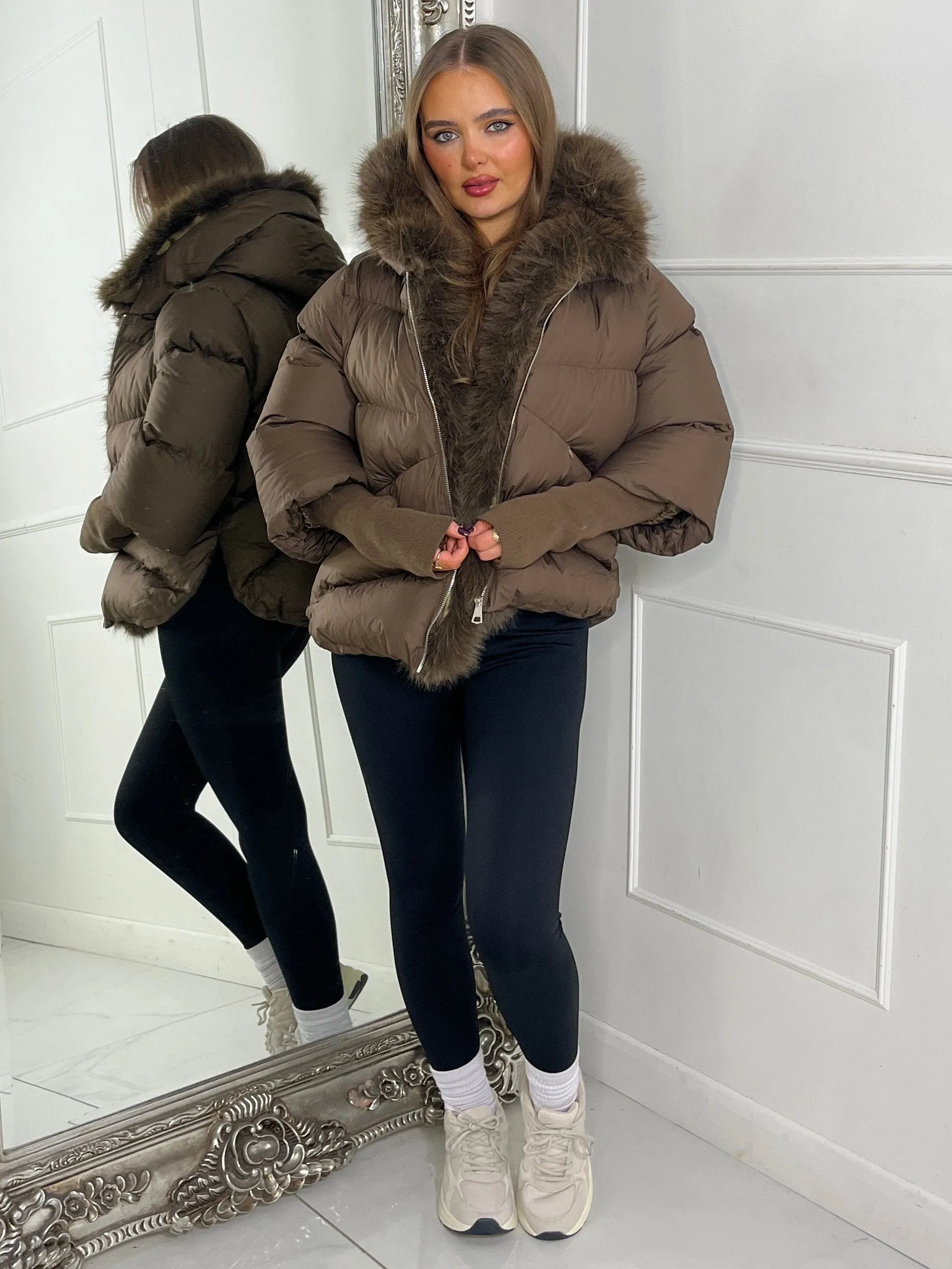 hooded puffer coat with faux fur trim - Brown