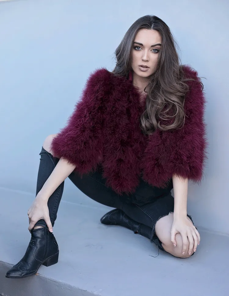 Lourdes - Crop Jacket in Merlot