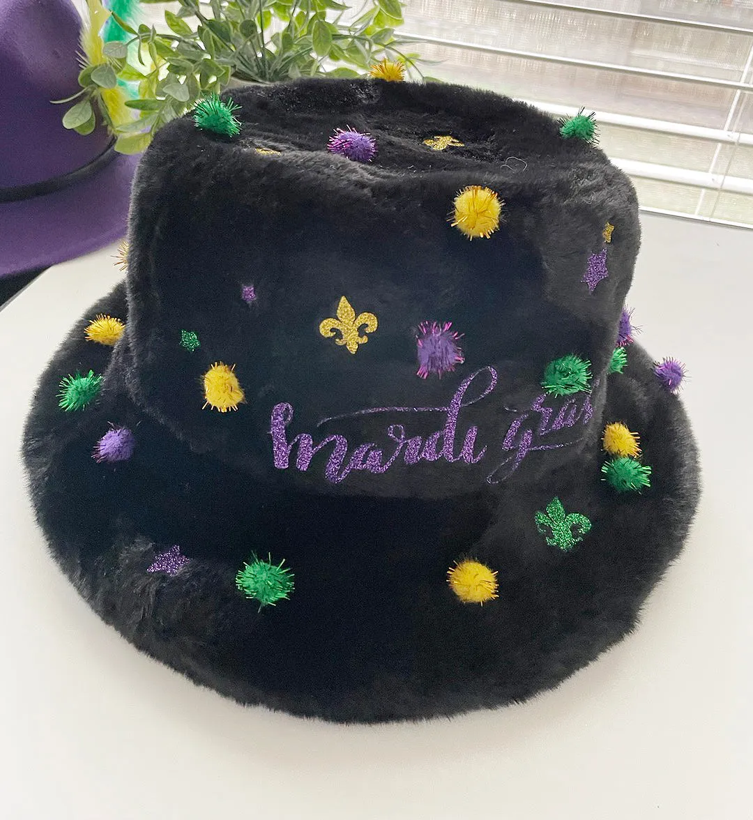 Mardi Gras fur Bucket Hat