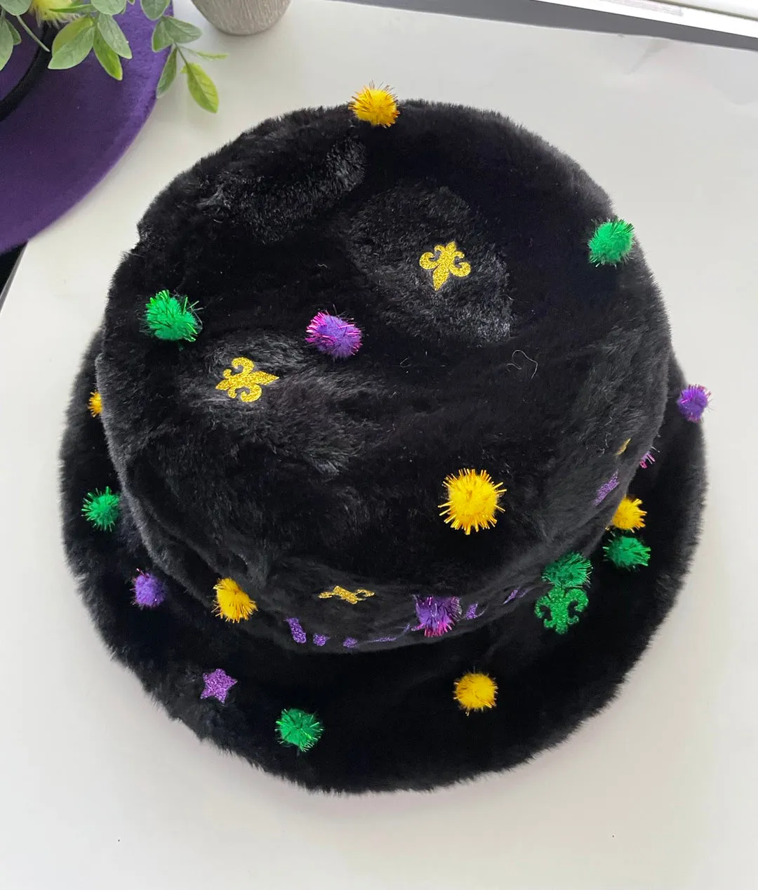 Mardi Gras fur Bucket Hat