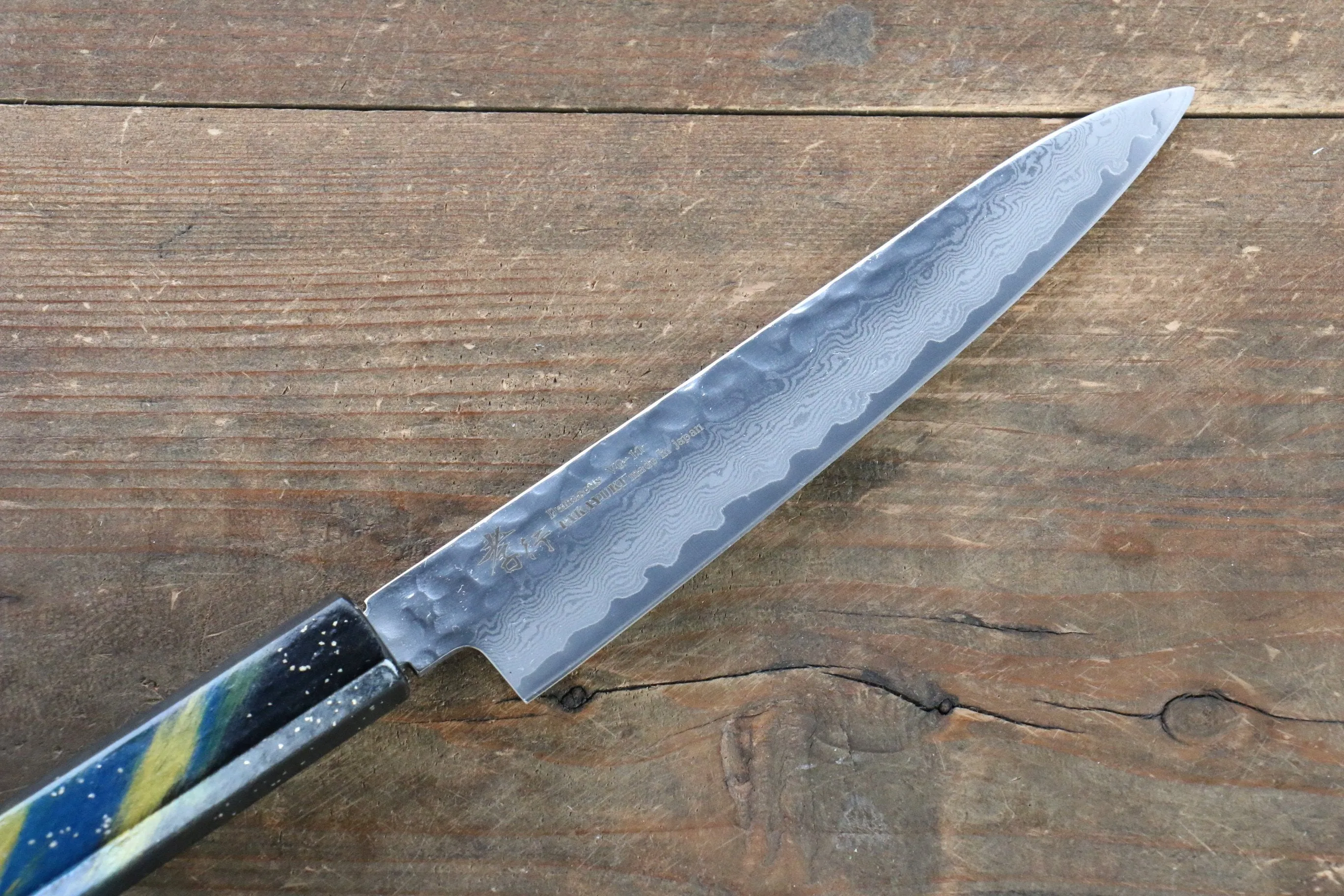 Sakai Takayuki VG10 33 Layer Damascus Petty-Utility 150mm Live oak Lacquered (Saiseki) Handle