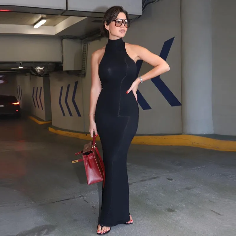 Sleek Silhouette: Sleeveless Turtleneck Midi Dress