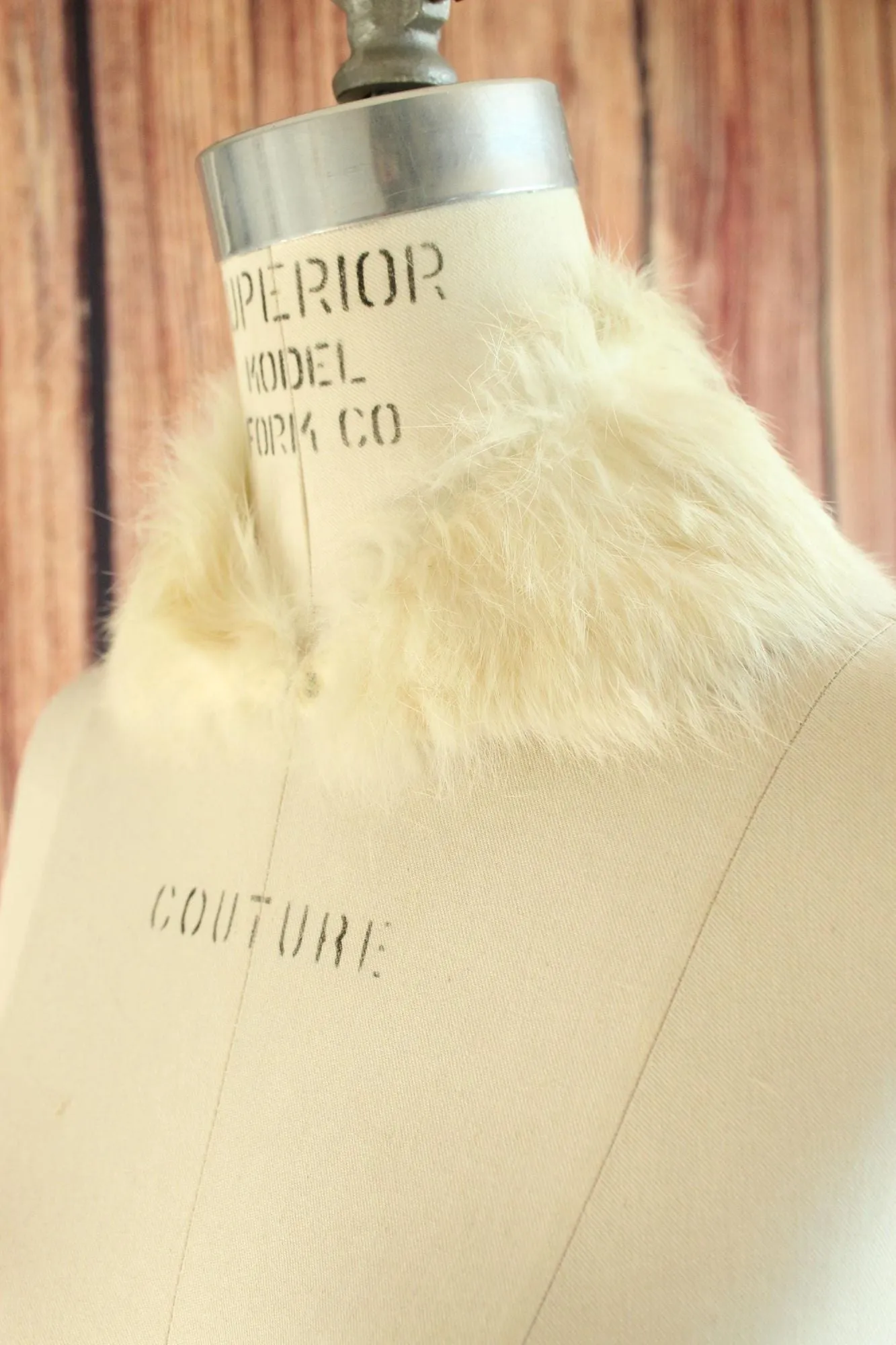 Vintage 1950s White Fur Detachable Blouse or Dress Collar